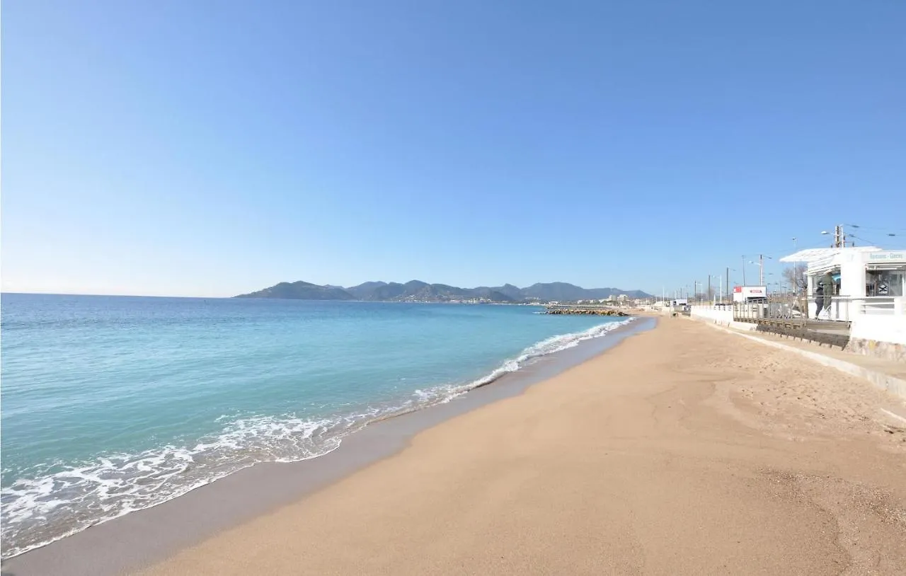 Nice Apartment In Cannes With Kitchen France